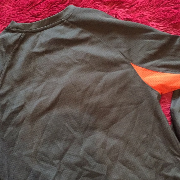 Dark grey long sleeve shirt w/ orange side panels - Picture 7 of 10